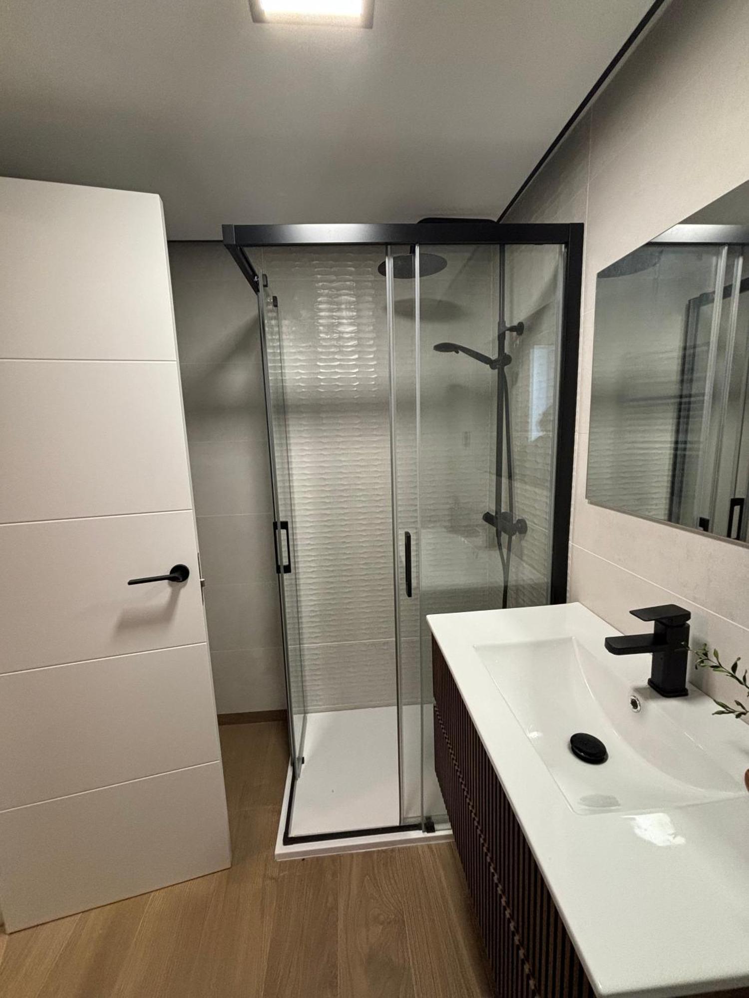 Victrix Homes León Εξωτερικό φωτογραφία