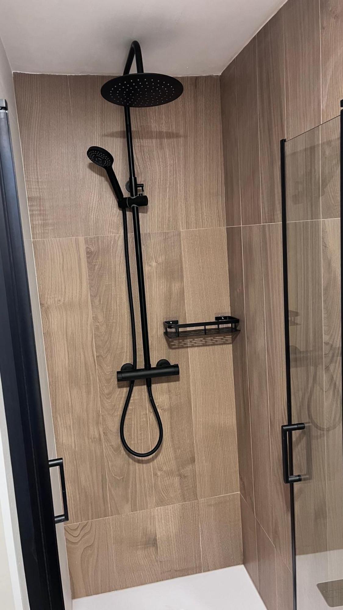 Victrix Homes León Εξωτερικό φωτογραφία