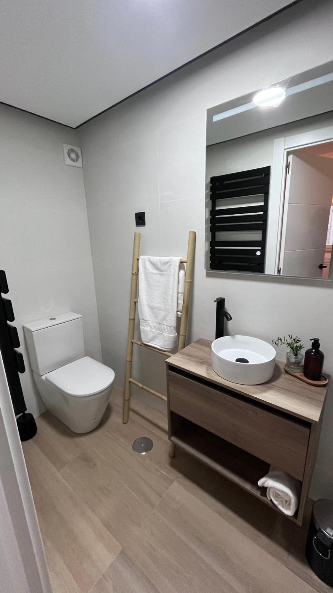 Victrix Homes León Εξωτερικό φωτογραφία