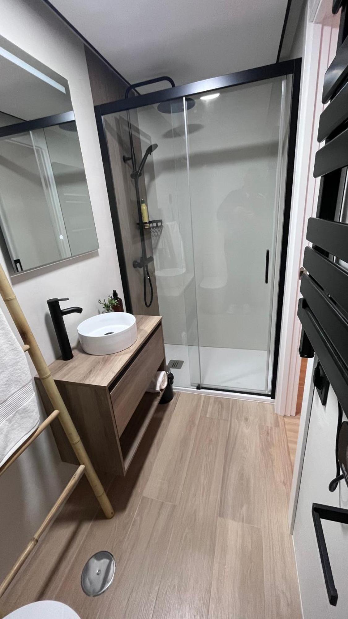 Victrix Homes León Εξωτερικό φωτογραφία